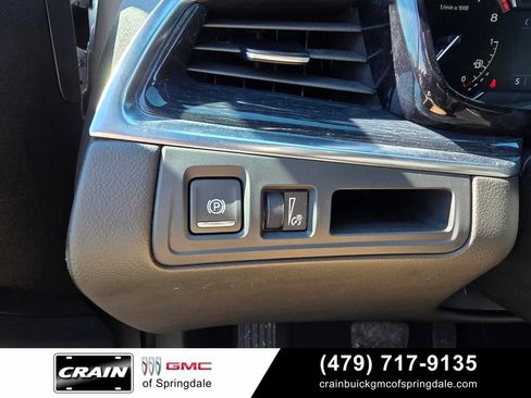 Used 2024 Cadillac XT5 Premium Luxury AWD/4WD image 13