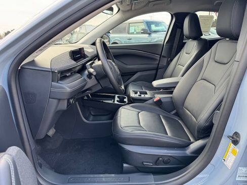 New 2025 Ford Mustang Mach-E Premium image 12