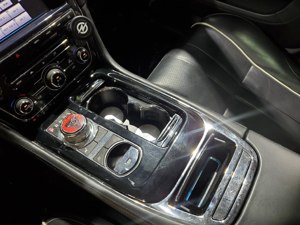 Used 2014 Jaguar XJ L Supercharged RWD image 38
