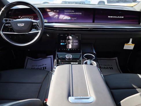 Used 2026 Cadillac Escalade ESV Sport w/ Touring Package image 19