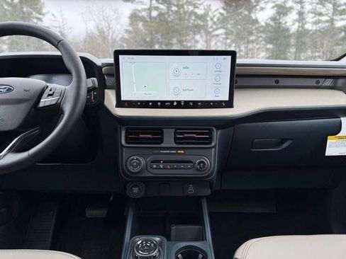 New 2026 Ford Maverick Lariat w/ 4K Tow Package image 22