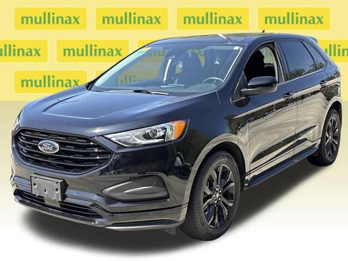 Used 2024 Ford Edge SE w/ Black Appearance Package image 12