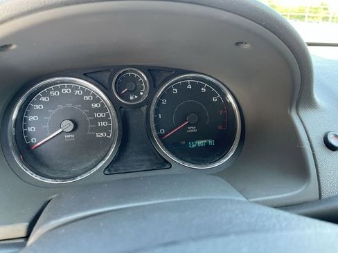 Used 2006 Chevrolet Cobalt LS FWD image 2