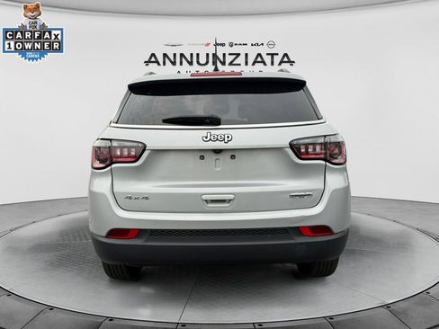 Used 2024 Jeep Compass Latitude AWD/4WD image 4