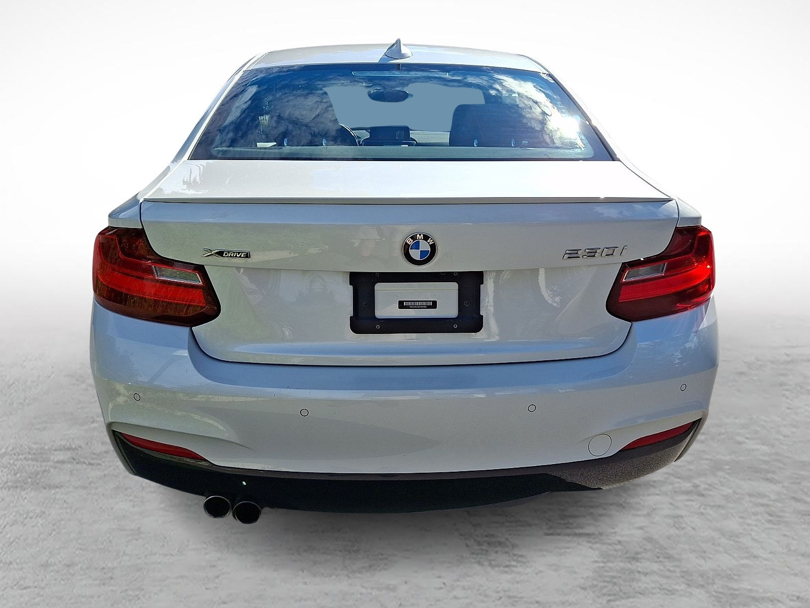 Used 2017 BMW 230i xDrive Coupe AWD/4WD image 5