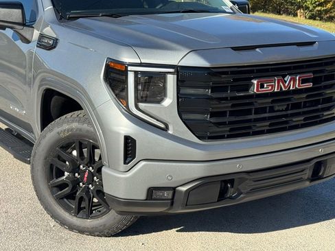 New 2026 GMC Sierra 1500 Elevation w/ Elevation Premium Package image 6