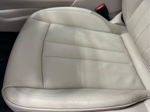 Used 2019 Audi A4 2.0T Premium w/ Convenience Package AWD/4WD image 28