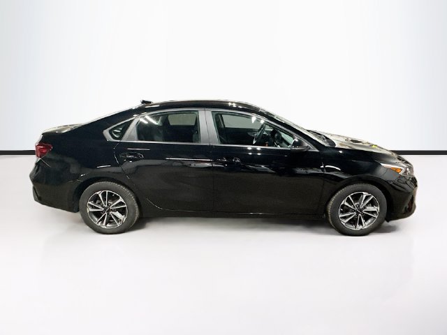 Certified 2023 Kia Forte LXS w/ LXS Technology Package FWD image 8
