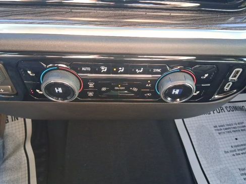 Certified 2026 Chevrolet Silverado 1500 LT image 35