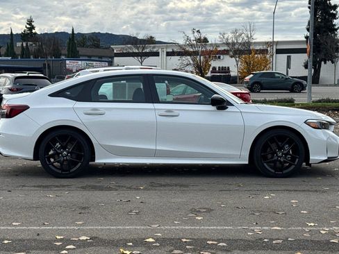 Certified 2025 Honda Civic FWD Hybrid Sedan image 3