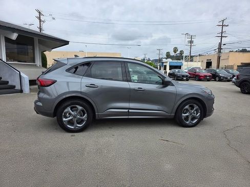 Used 2023 Ford Escape ST-Line w/ Equipment Group 301A image 3
