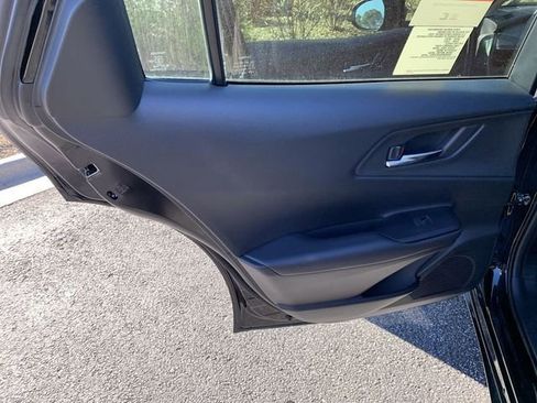 New 2025 Toyota Prius Plug-In Hybrid FWD image 15