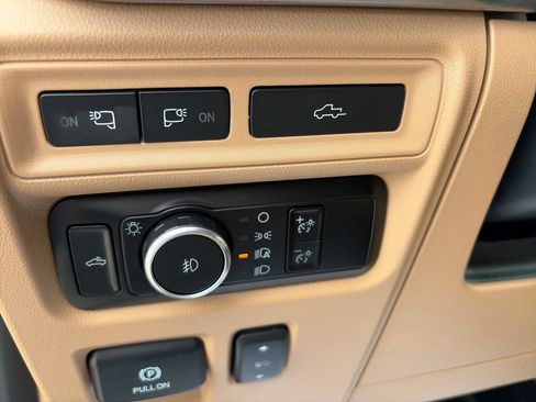 Used 2023 Ford F150 Lariat w/ Equipment Group 502A High AWD/4WD image 22