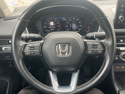 Used 2024 Honda Civic Touring image 7