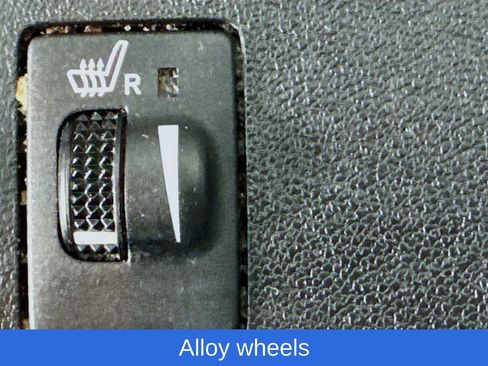 Used 2018 Toyota Highlander XLE image 27