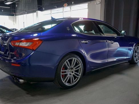 Used 2017 Maserati Ghibli S Q4 AWD/4WD image 36
