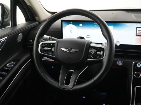 Used 2025 Genesis GV80 2.5T Standard image 16