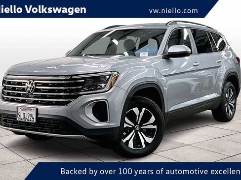 Used 2024 Volkswagen Atlas SE image 1