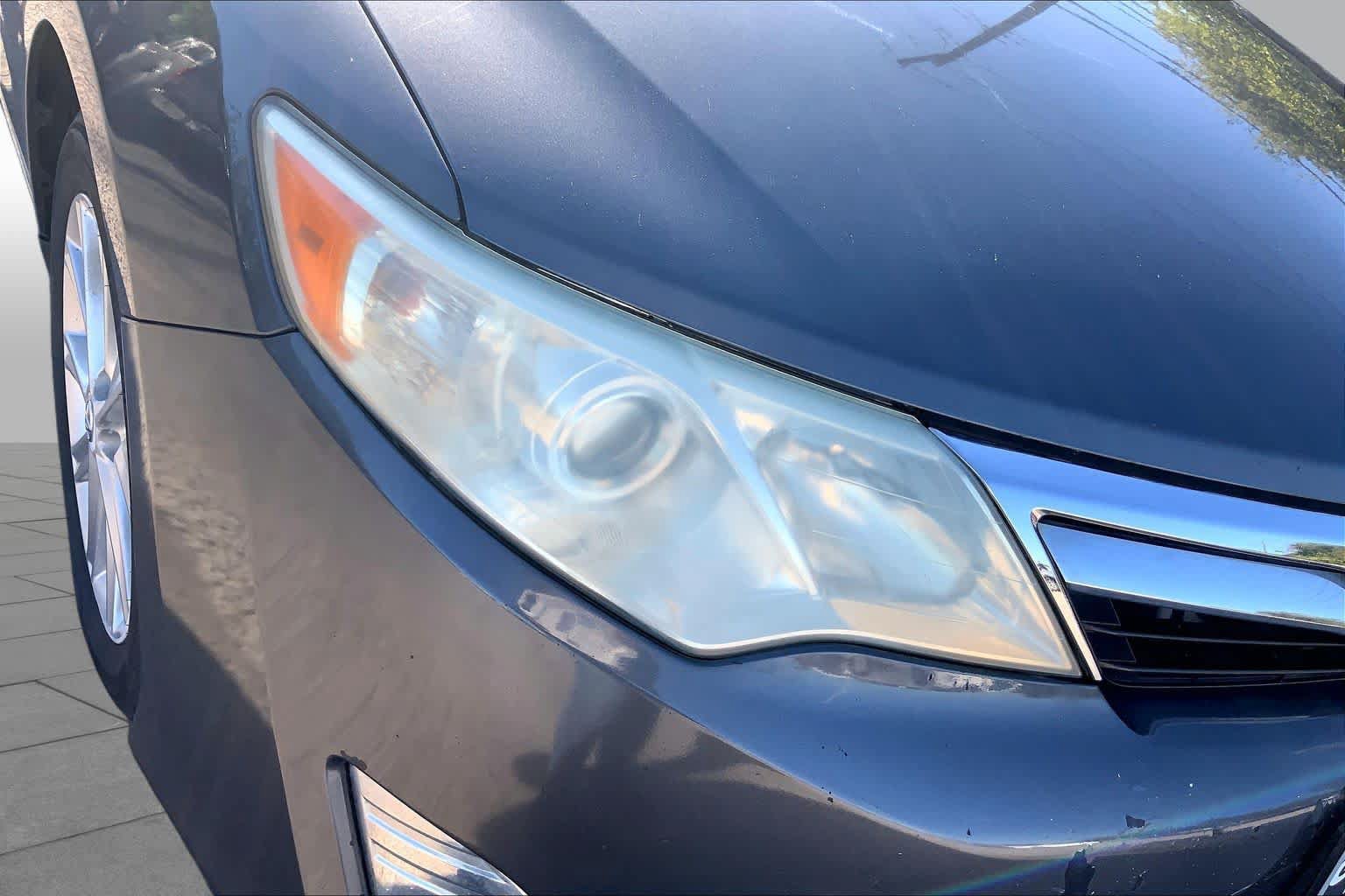 Used 2012 Toyota Camry XLE FWD image 26