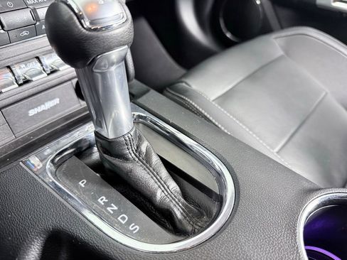 Used 2017 Ford Mustang GT Premium image 19