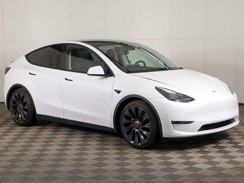 Used 2023 Tesla Model Y Long Range image 53