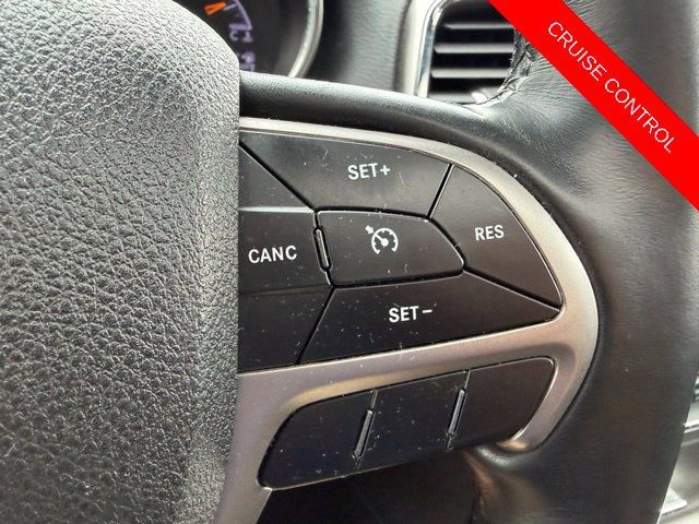 Used 2018 Jeep Grand Cherokee Altitude AWD/4WD image 35