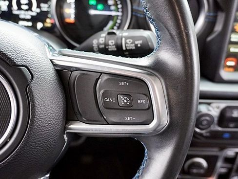 Used 2021 Jeep Wrangler Unlimited Rubicon 4xe image 38