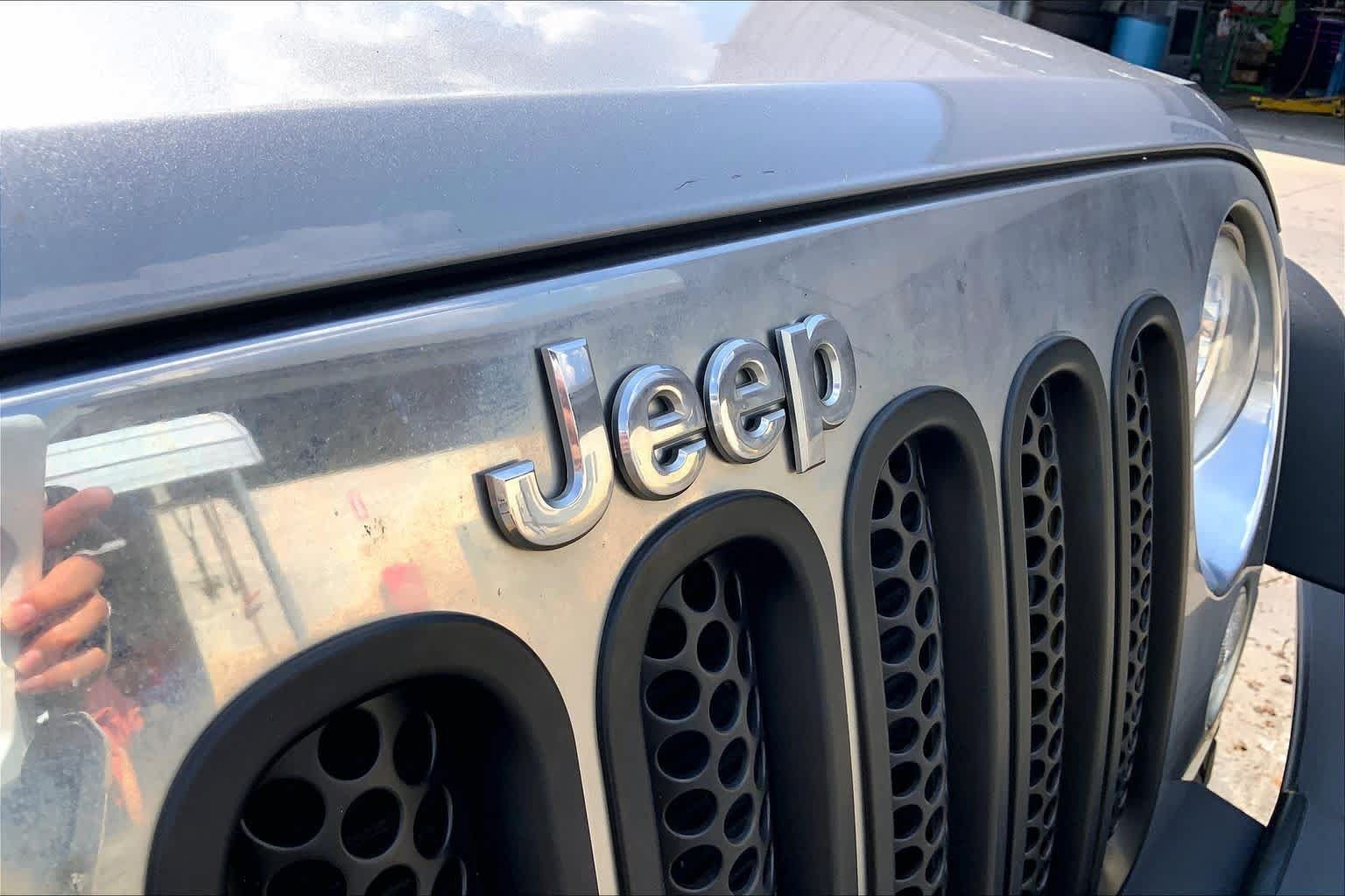 Used 2017 Jeep Wrangler Unlimited Sport w/ Quick Order Package 24S AWD/4WD image 10