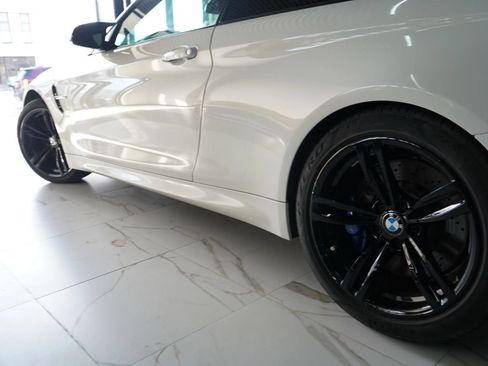 Used 2017 BMW M4 Coupe RWD image 4