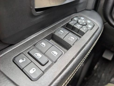New 2026 RAM 2500 Rebel w/ Rebel Level 1 Equipment Group AWD/4WD image 43