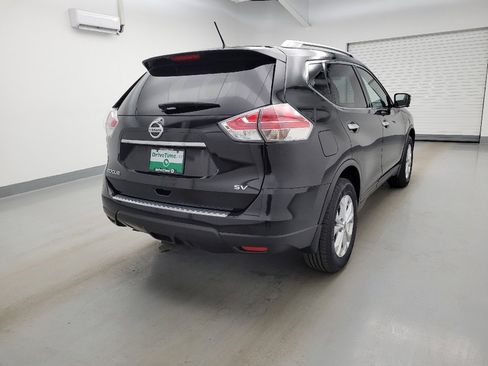 Used 2016 Nissan Rogue SV w/ SV Premium Package image 9