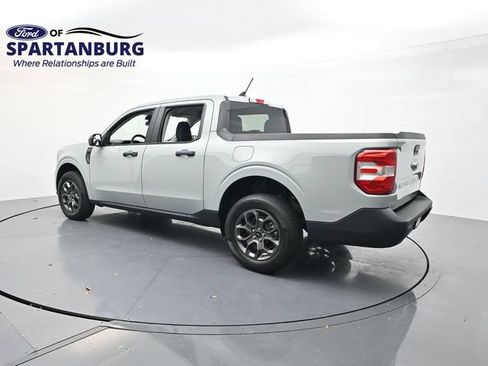 Certified 2024 Ford Maverick XLT FWD image 5