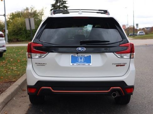 Used 2023 Subaru Forester Sport image 5