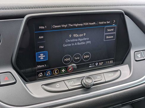 Used 2021 Chevrolet Blazer LT FWD image 27