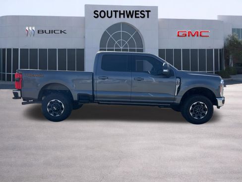 Used 2023 Ford F250 Lariat w/ Tremor Off-Road Package image 4