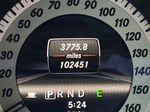 Used 2013 Mercedes-Benz C 250 Sedan image 13