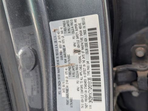 Used 2016 MAZDA MAZDA3 i Sport w/ Preferred Equipment Package image 11