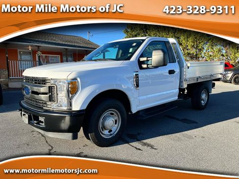 Used 2017 Ford F250 XL image 1