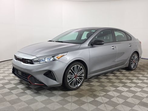 Used 2024 Kia Forte GT FWD image 3
