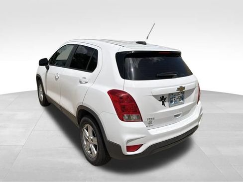 Used 2019 Chevrolet Trax LS FWD image 5