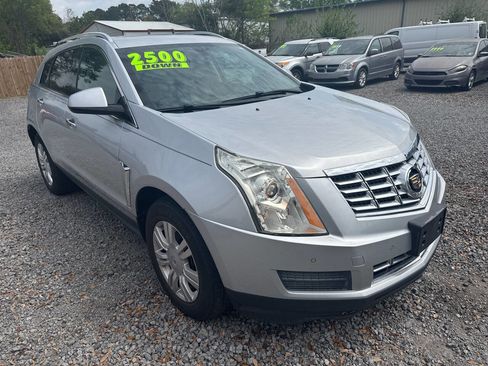 Used 2015 Cadillac SRX Luxury image 1