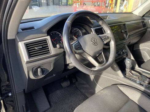 Used 2021 Volkswagen Atlas SE AWD/4WD image 2