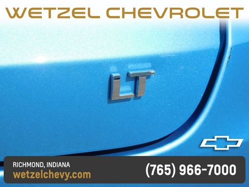 Used 2025 Chevrolet Trax LT FWD image 38