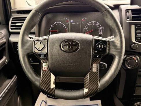 Used 2021 Toyota 4Runner SR5 AWD/4WD image 24