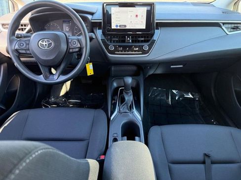 Used 2024 Toyota Corolla LE image 10