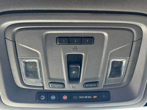 Used 2020 Chevrolet Silverado 1500 LT w/ All-Star Edition image 24