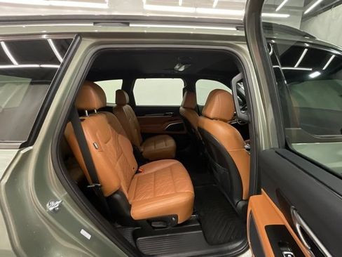 Used 2025 Kia Telluride EX X-Line AWD/4WD image 25