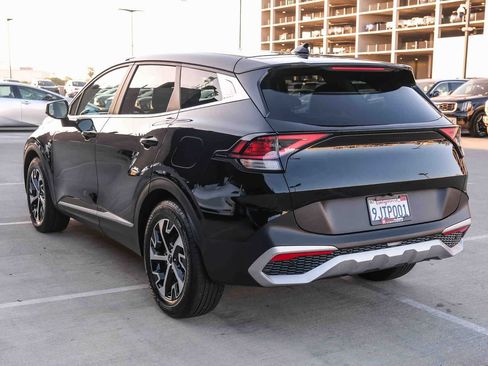 Used 2024 Kia Sportage EX FWD image 6