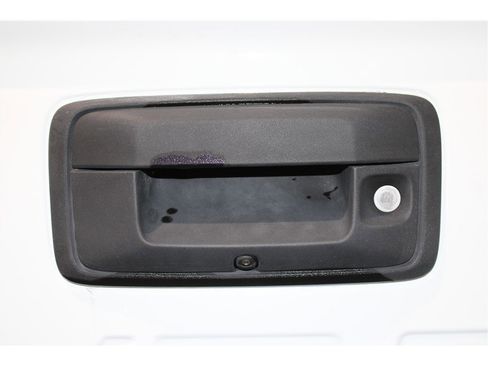 Used 2021 Chevrolet Colorado LT w/ LT Convenience Package image 18