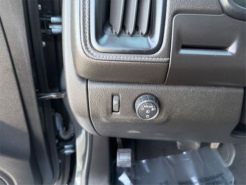 Used 2019 GMC Canyon Denali image 17